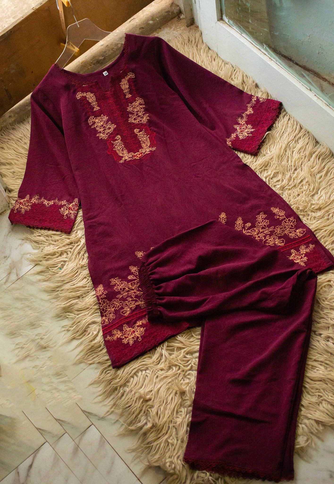A Mehrun Dress Code 369