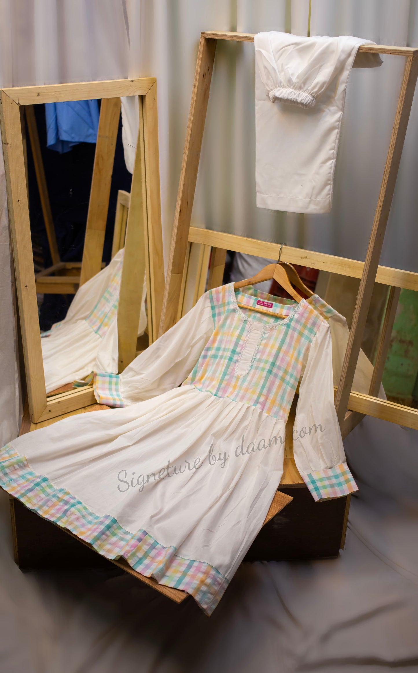 T Gown Dress Code - 137