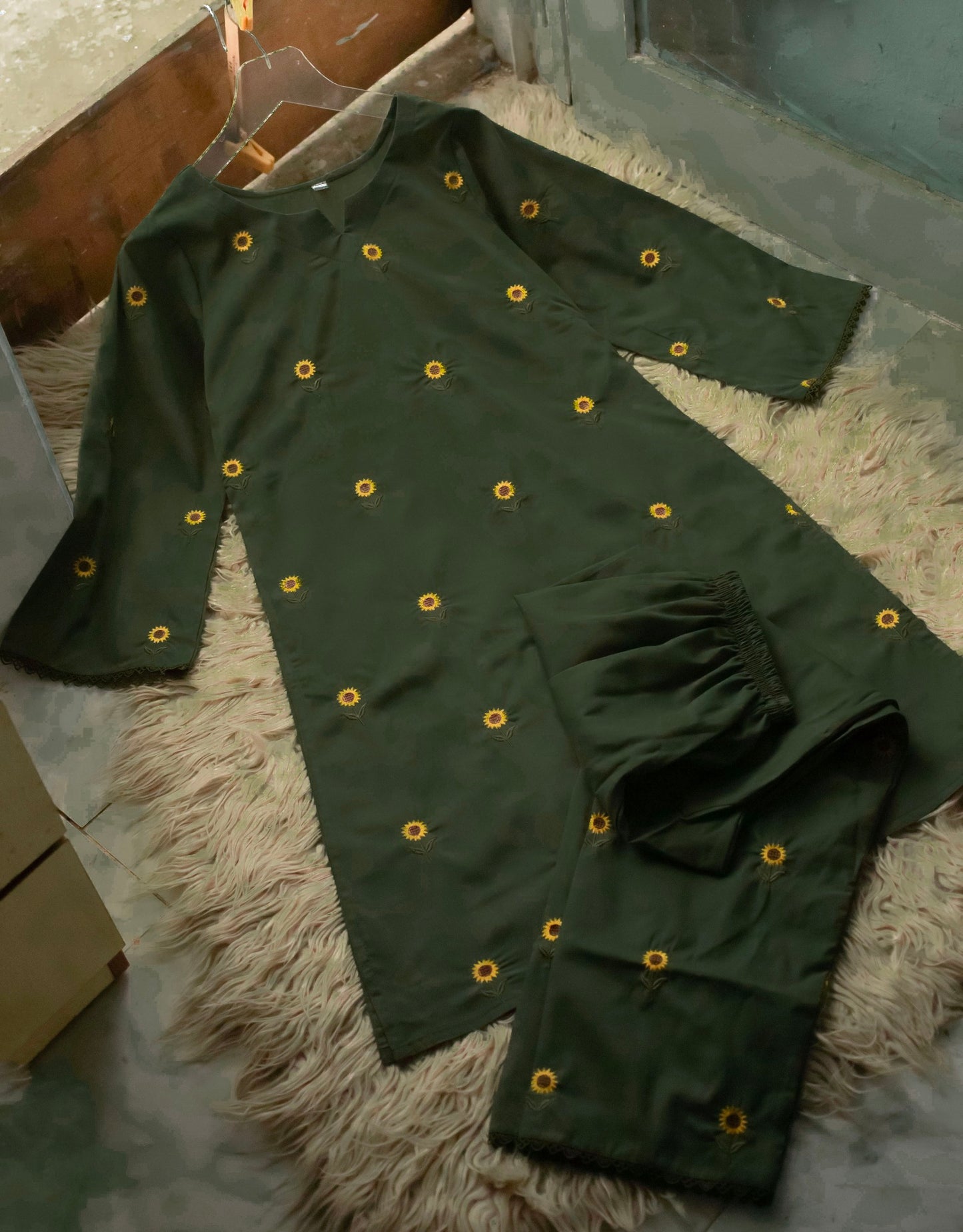 B Green Dress Code-329
