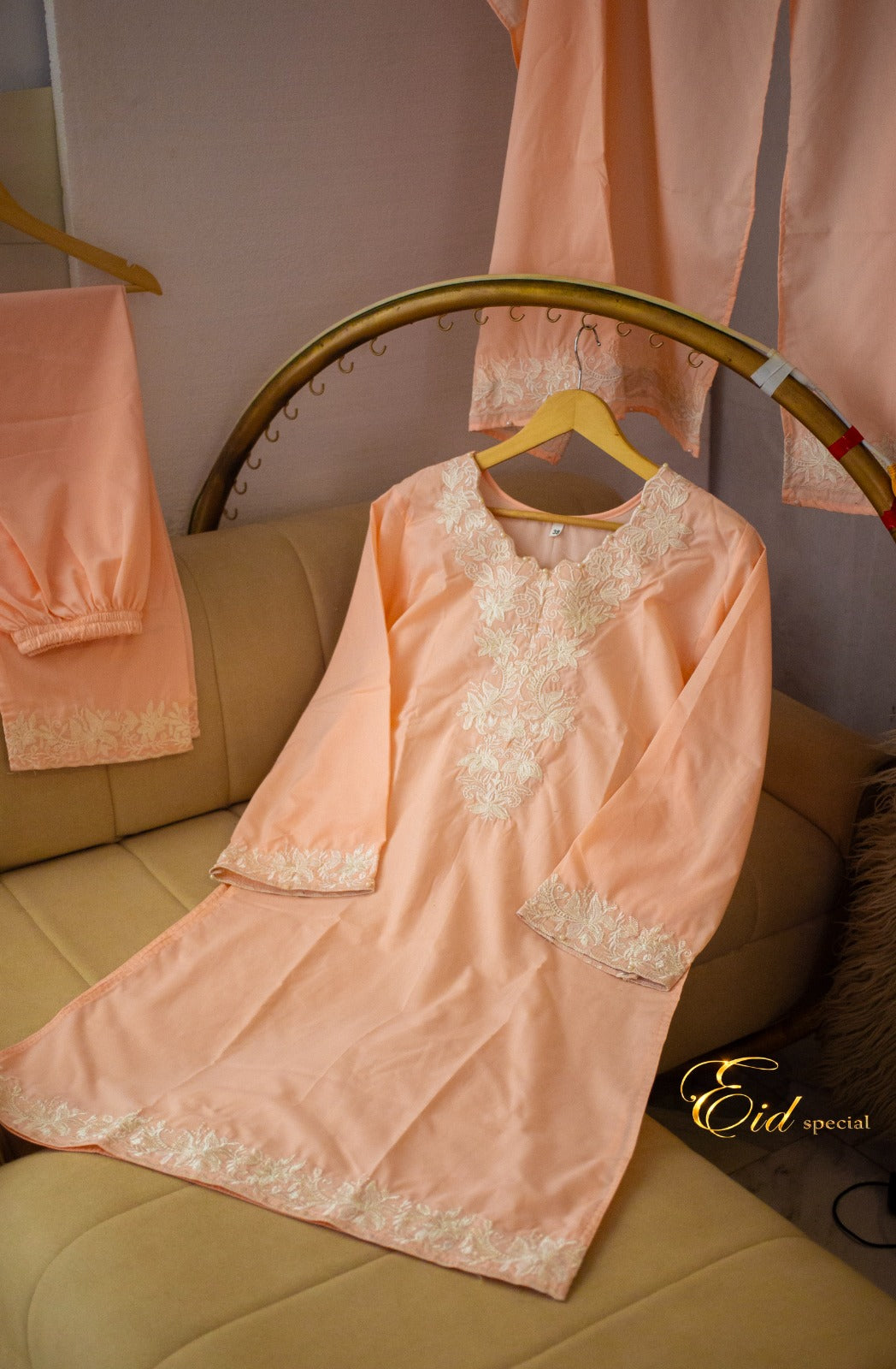 B Dress Code-454