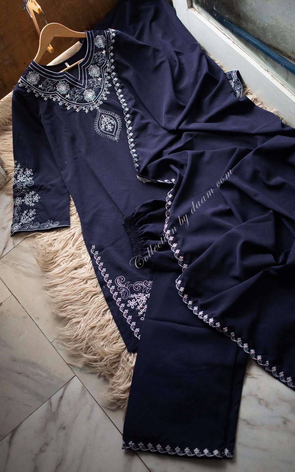 A code 132 kamiz set